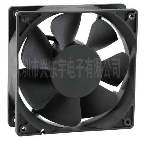 雙滾珠交流風(fēng)扇細心清理，專(zhuān)心制造！